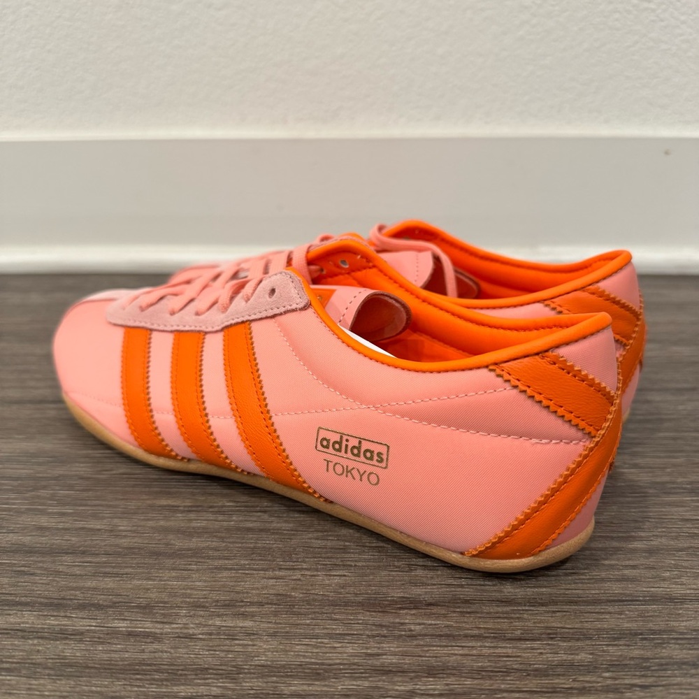 Adidas Tokyo sz 10 - Picture 5 of 5